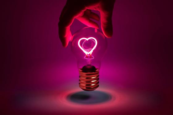 LED Glühbirne Herz - kabellos  