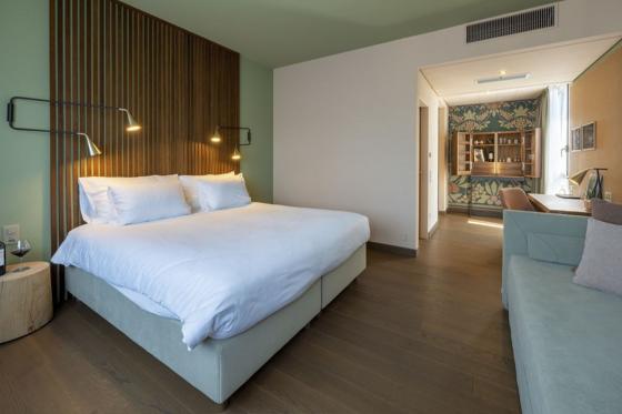 Nuit romantique au Tessin - En Junior Suite avec menu à 3 plats pour 2 personnes 4 