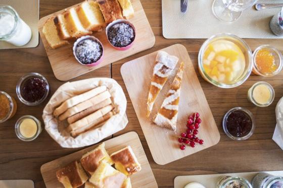 Nuit au Tessin & dégustation de vin - En Junior Suite avec menu à 3 plats pour 2 personnes 3 