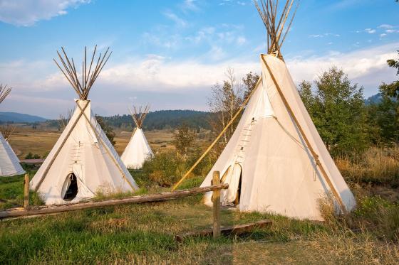 Übernachtung & Fondue im Tipi  - inkl. Frühstück für 2 Personen 8 