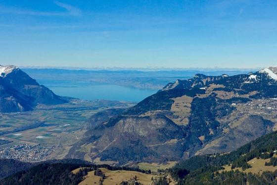 Flug in Bex - 45-minütiger Flug über die Voralpen für 1 Person 2 