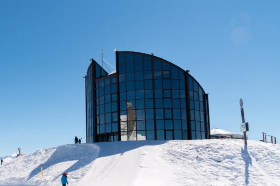 Le Kuklos Drehrestaurant - 3 Gang-Menü mit Panoramablick auf die Alpen für 2 Personen 6 