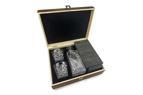 Coffret-cadeau whisky XL - Dans une mallette en bois 4 