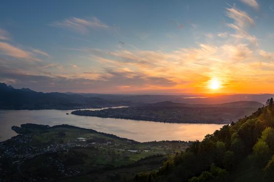 Restaurant suspendu - Dîner à couper le souffle sur le Rigi | 2 personnes 3 