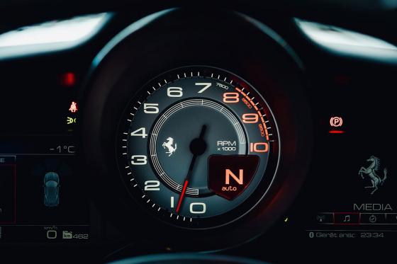 Conduire une Ferrari 488 GTB - pendant 3 heures sans limite de kilométrage pour 1 personne 3 