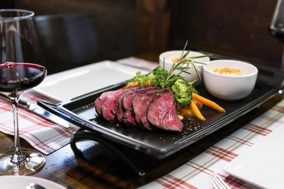 Nuitée au château - au bord du lac, dîner aux chandelles inclus 3 