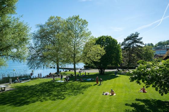 Nuitée au château - au bord du lac, dîner aux chandelles inclus 7 