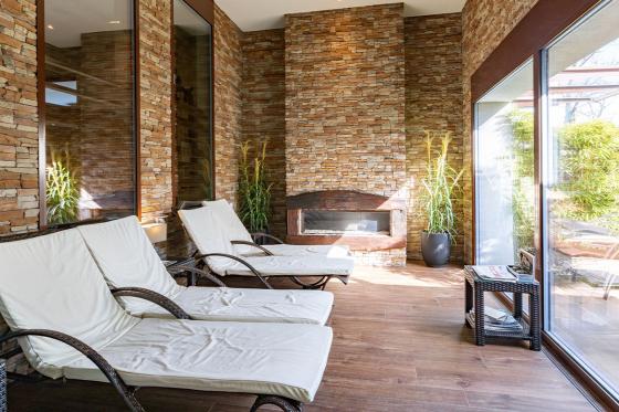 Séjour romantique & Wellness - 1 nuit en chambre Deluxe Lac avec petit déjeuner pour 2 personnes 5 