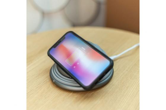 LED Induktionsladegerät - perfekt fürs Büro 1 