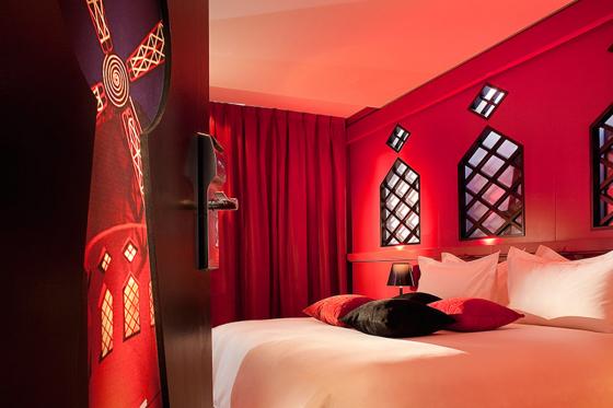 Romantischer Kurzurlaub in Paris - 1 Nacht mit Frühstück und Jacuzzi für 2 5 