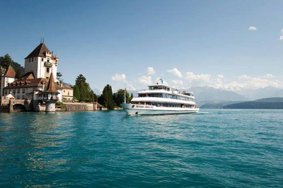Frühstück im Schloss Schadau - inkl. Schifffahrt auf dem Thunersee für 2 Personen | 2. Klasse 6 