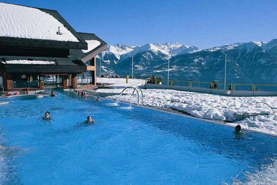 Wellness & fondue à Ovronnaz - 1 nuit en studio nord des Bains d'Ovronnaz pour 2 personnes 4 