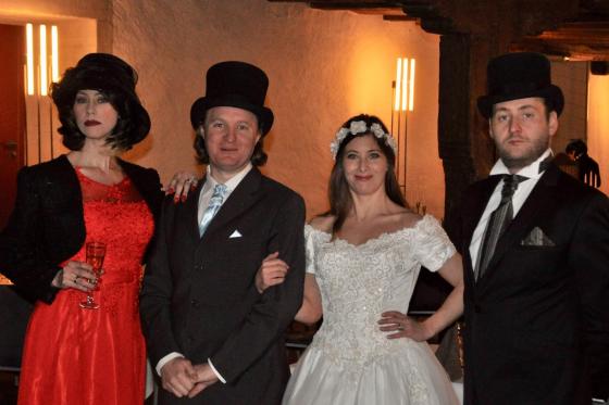 Détective pour un soir - Repas Meurtres et Mystères pour 2 personnes | avec forfait boissons 5 