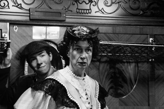 Détective pour un soir - Repas Meurtres et Mystères pour 2 personnes | avec forfait boissons 7 