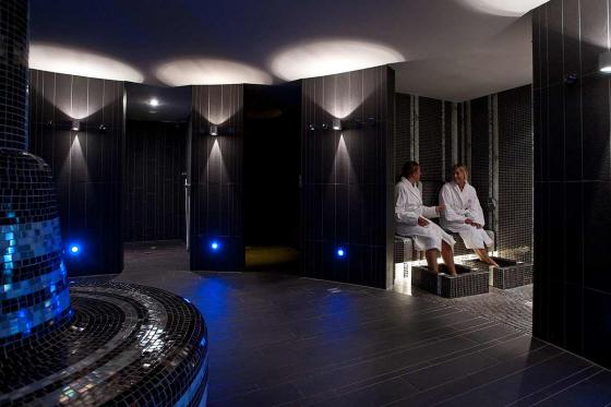 Wellness-Aufenthalt in Adelboden - 1 Nacht im The Cambrian inkl. Frühstück & Spa-Rabatt für 2 Personen 5 