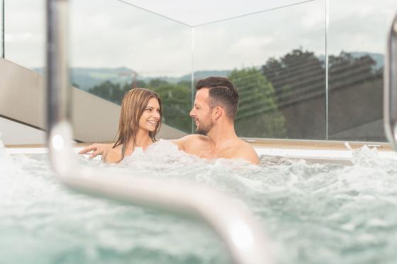 Spa & Dîner au coucher du soleil - pour 2 personnes à l'hôtel Belvoir de Rüschlikon 5  Spa & Dîner au coucher du soleil - pour 2 personnes à l'hôtel Belvoir de Rüschlikon 5