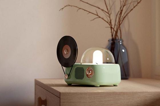 Retro Lautsprecher - mit Nachtlicht 4 