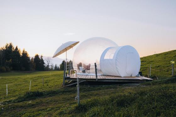 Bubble-Suite Übernachtung -  mit Ausblick auf die Berner Alpenkette für 2 Personen | wochentags 1 
