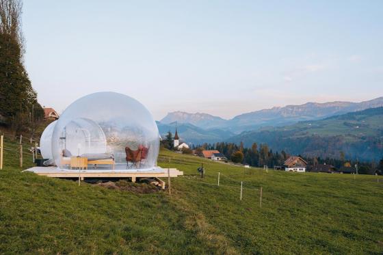 Bubble-Suite Übernachtung -  mit Ausblick auf die Berner Alpenkette für 2 Personen | wochentags 7 