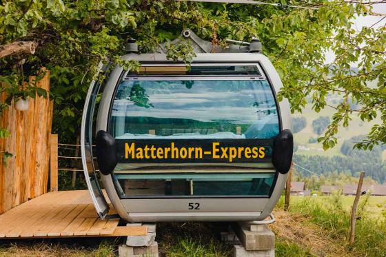 Nuit dans une télécabine - Avec vue sur la chaîne des Alpes bernoises pour 2 personnes 1 