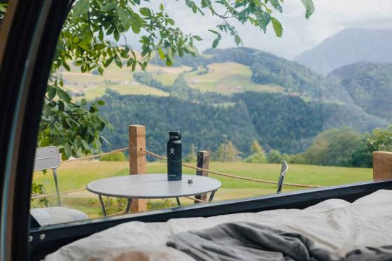 Nuit dans une télécabine - En semaine, avec vue sur les Alpes bernoises pour 2 personnes 3  Nuit dans une télécabine - En semaine, avec vue sur les Alpes bernoises pour 2 personnes 3