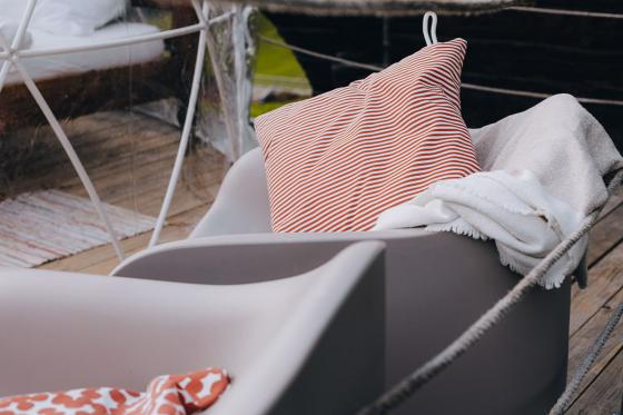 Nuitée en Bubble-Suite - En semain, face à une ancienne grange & coin feu, pour 2 personnes 5 