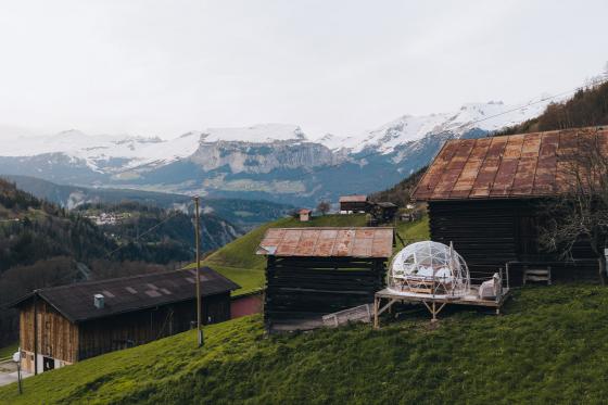Nuitée en Bubble-Suite - En semain, face à une ancienne grange & coin feu, pour 2 personnes 6 