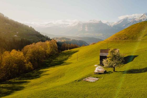 Bubble-Suite Übernachtung - mit Weitblick unter dem Birnenbaum für 2 Personen | wochentags 2 