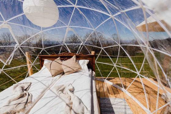 Nuit en Bubble-Suite à Gantrisch - En semaine, avec panier de petit déjeuner, pour 2 personnes 1 