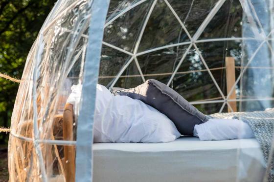 Nuit en Bubble-Suite - En semaine, avec piscine, hot pot & petit déjeuner pour 2 personnes 4 