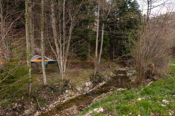 Nuit en tente suspendue - En semaine, dans le Jura bâlois & petit déjeuner pour 2 personnes 4 
