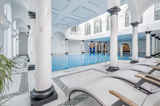 Wellness à Samnaun - 1 nuit avec petit déjeuner & accès au spa pour 2 personnes   Wellness à Samnaun - 1 nuit avec petit déjeuner & accès au spa pour 2 personnes