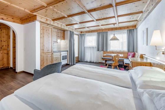 Wellness à Samnaun - 1 nuit avec petit déjeuner & accès au spa pour 2 personnes 1  Wellness à Samnaun - 1 nuit avec petit déjeuner & accès au spa pour 2 personnes 1