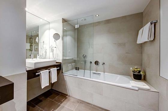 Séjour au lac de Neuchâtel - avec cocktail au Waves et petit déjeuner pour 2 personnes 6 