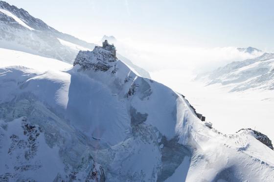Jungfraujoch Helikopterflug - 45 minuten für 3 Personen 2 
