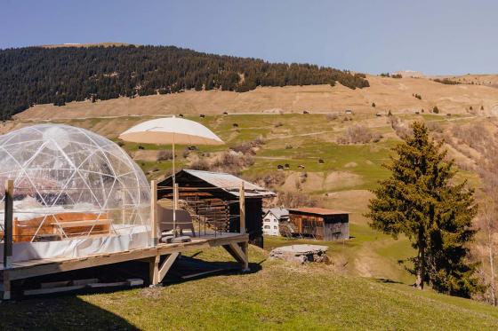 Nuit en Bubble-Suite aux Grisons - Au cœur des Grisons, avec petit déjeuner pour 2 personnes 1 