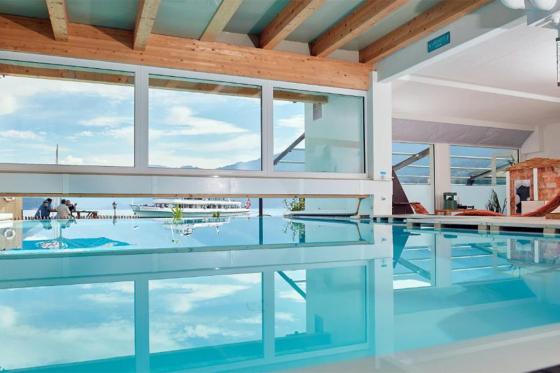 Übernachtung mit Whirlpool  - ausfahrbarer Pool im Zimmer, Dinner & Frühstück im 3* Hotel 9 