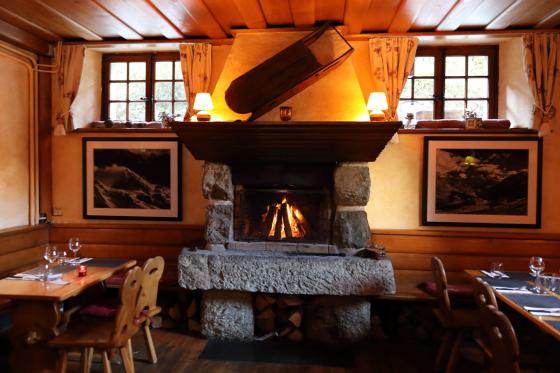 Auszeit am Fusse des Gletschers -  1 Übernachtung mit Frühstück und Abendessen für 2 Personen. 6 