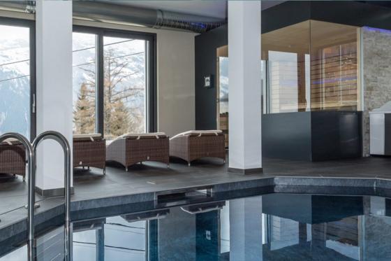 Détente à l'état pur - Massage & repas à 4 plats inclus, pour 1 personne  