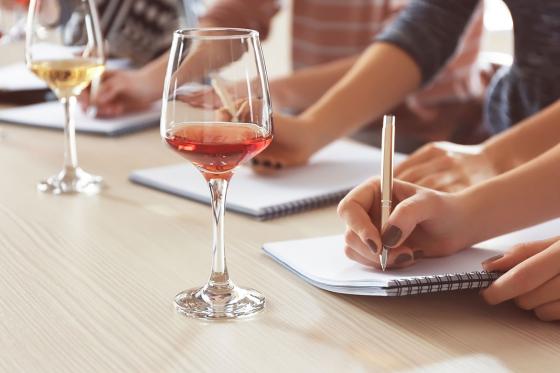 Parcours de dégustation de vin - Jeu de piste en 2h30 pour 2 personnes 1 