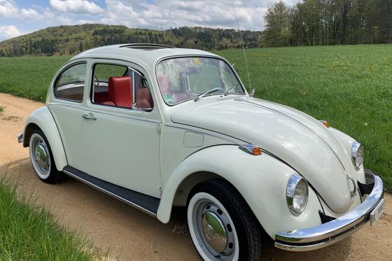 Excursion d'une journée en VW Coccinelle blanche - Conduisez vous-même cette voiture de collection à toit ouvrant 7 