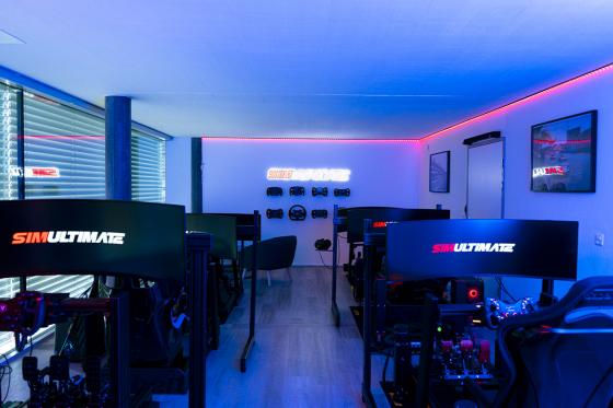 Rennsimulator Racing Experience - atemberaubende 60 Minuten für 2 Personen 4 