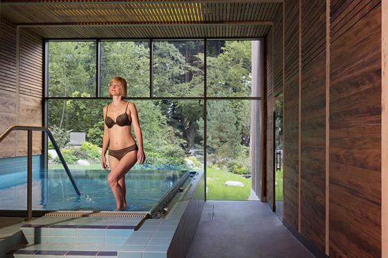 Day Spa au bord du lac de Sarnen - Entrée journalière, sac de bien-être inclus, pour 2 personnes 3 