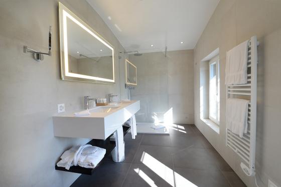 Wellness & gastronomie à Yverdon - 1 nuit avec menu gourmet & entrées aux bains inclus pour 2 pers. 3 