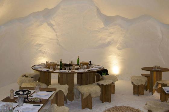Fondue dans un igloo - Fondue au fromage à volonté pour 1 personne 3 