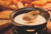 Fondue dans un igloo - Fondue au fromage à volonté pour 2 personnes 2