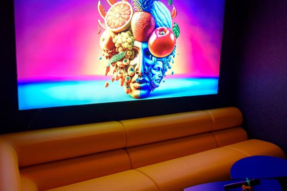 Karaoke Time - 2 Stunden private Karaoke Box bis zu 5 Personen 2  Karaoke Time - 2 Stunden private Karaoke Box bis zu 5 Personen 2