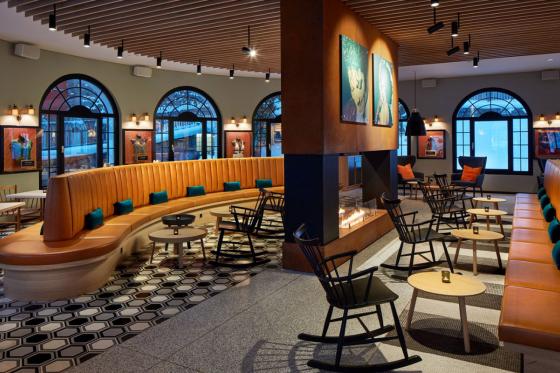 Romantisches Candlelight Dinner - 3-Gang Überraschungsmenü im Hard Rock Hotel für 2 Personen 5 