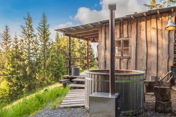 Romantik Übernachtung - 1 Nacht im romantischen Superior Zimmer zu zweit 1 