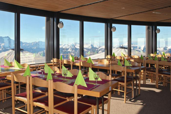Le Kuklos Drehrestaurant - Fondue Bacchus mit Panoramablick auf die Alpen für 2 Personen 6 